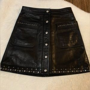 Rebecca Minkkoff leather skirt. Color black. Size XXS